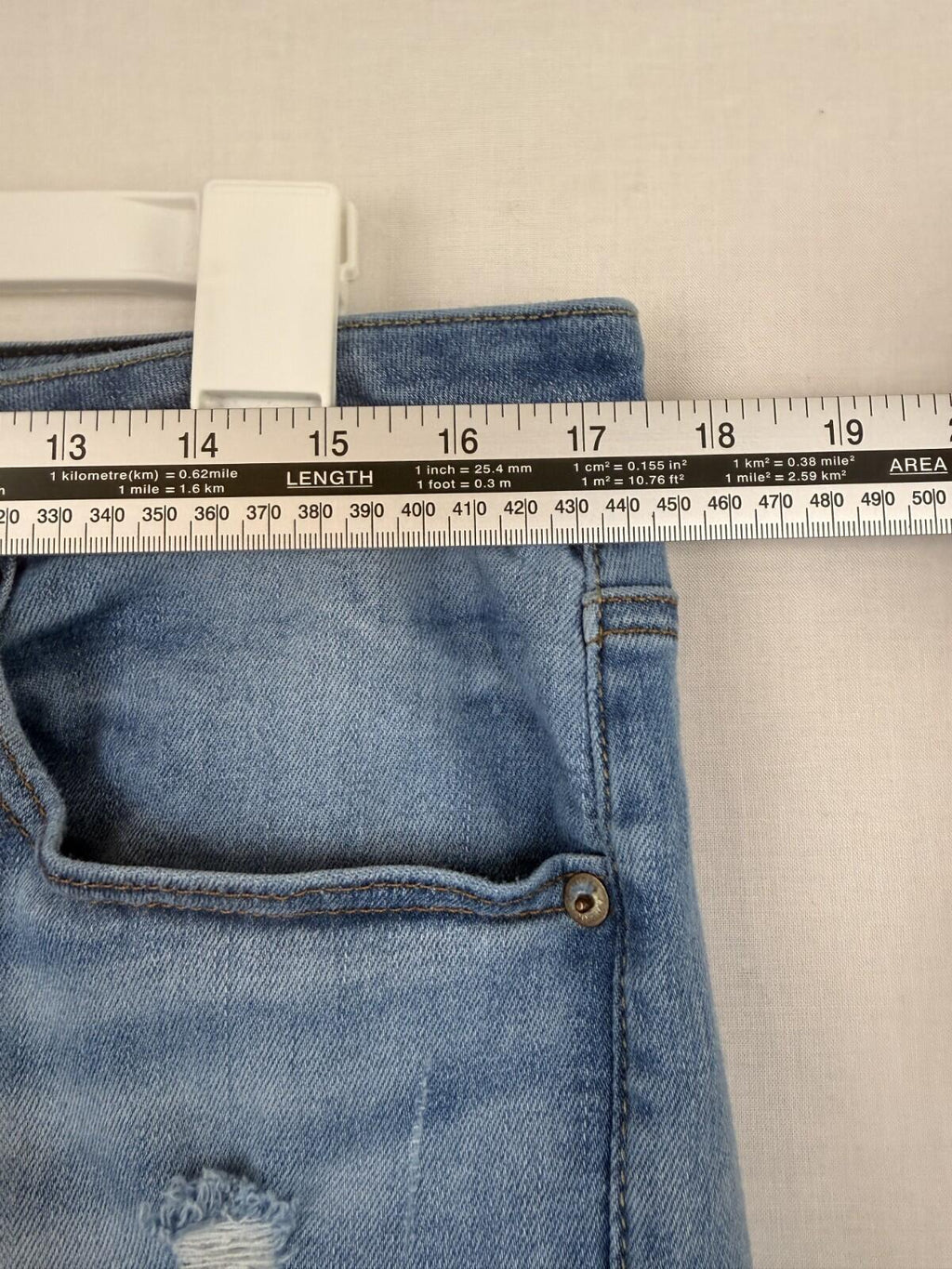 American Eagle Jeans Mens 34x32 Airflex 360 Slim Distressed Denim Y2K