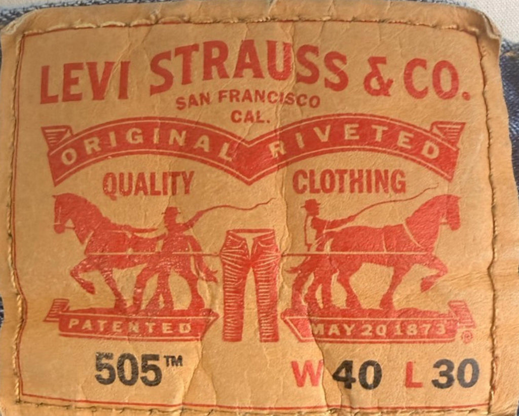 Levis 505 Mens 40x30 Straight Fit Denim Jeans Pants Medium Wash