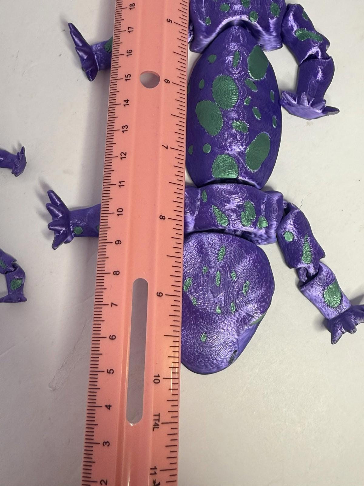 Flexi Salamander Mom and Baby - Glow in the Dark Eyes - 3D Printed PLA