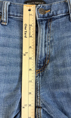 Banana Republic Girlfriend Jeans Women's Size 30/10 Raw Hem Distressed Wash