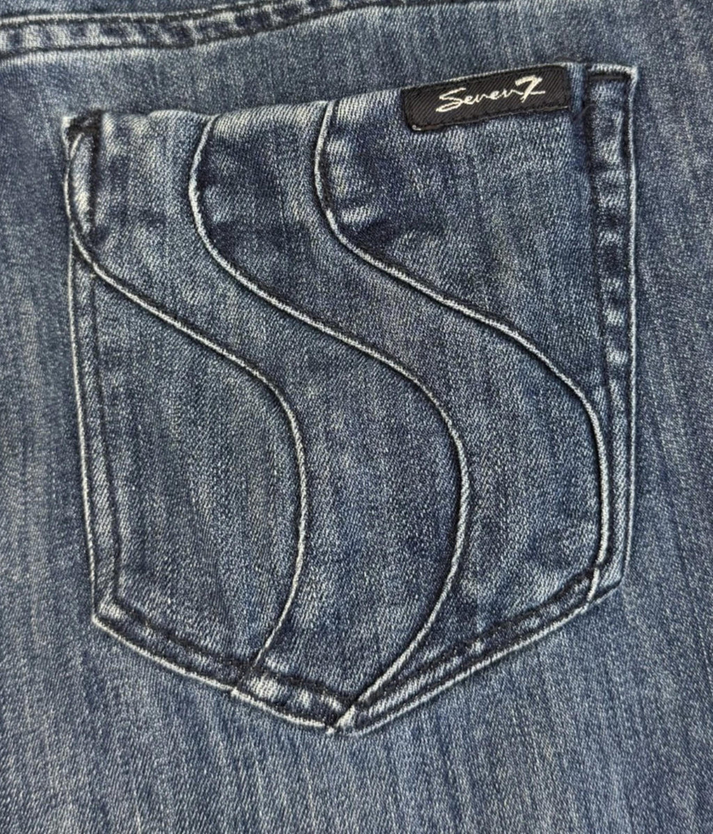 Seven7 Womens Jeans Size 14 Flare dark Stretch
