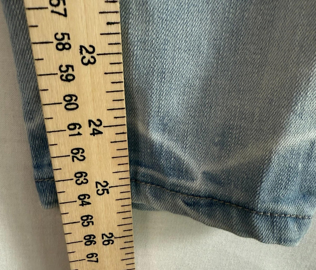 Aeropostale The Norma Jean Womens Sz 2 Light Wash