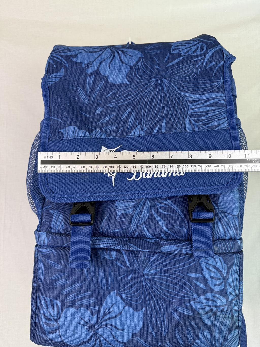 Tommy Bahama Relax Cooler Backpack 17 inches 2 Seperate Cooler Compartments