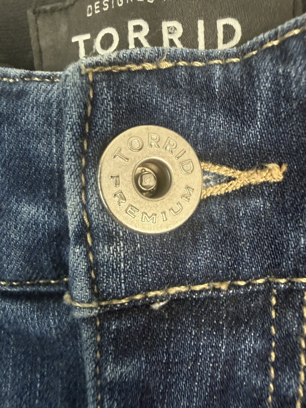 Torrid Premium Bombshell Skinny Jeans Womens Size 10 Blue Stretch