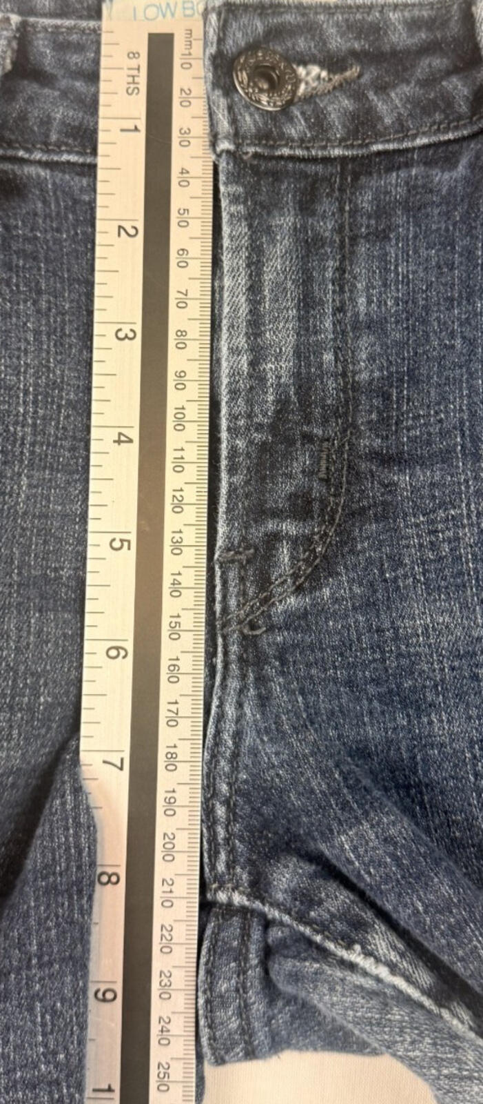 Levis 545 Women’s Size 8 Low Boot Cut Blue Jeans Low-Rise 5-Pockets
