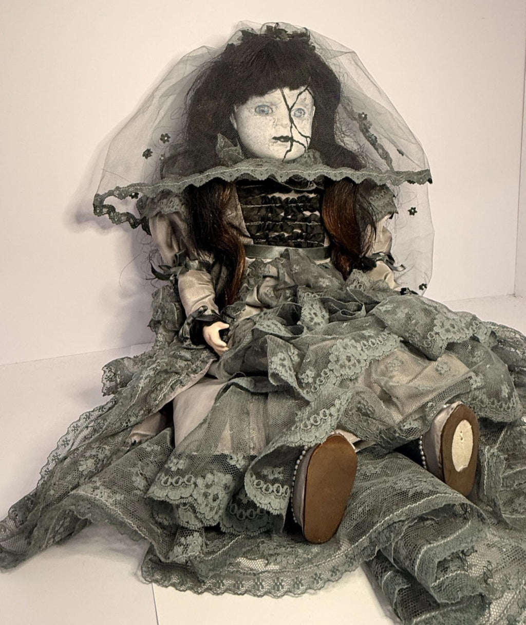 Meet Elara - OOAK Scary Creepy Doll 20" Hand Painted Horror Haunting Art