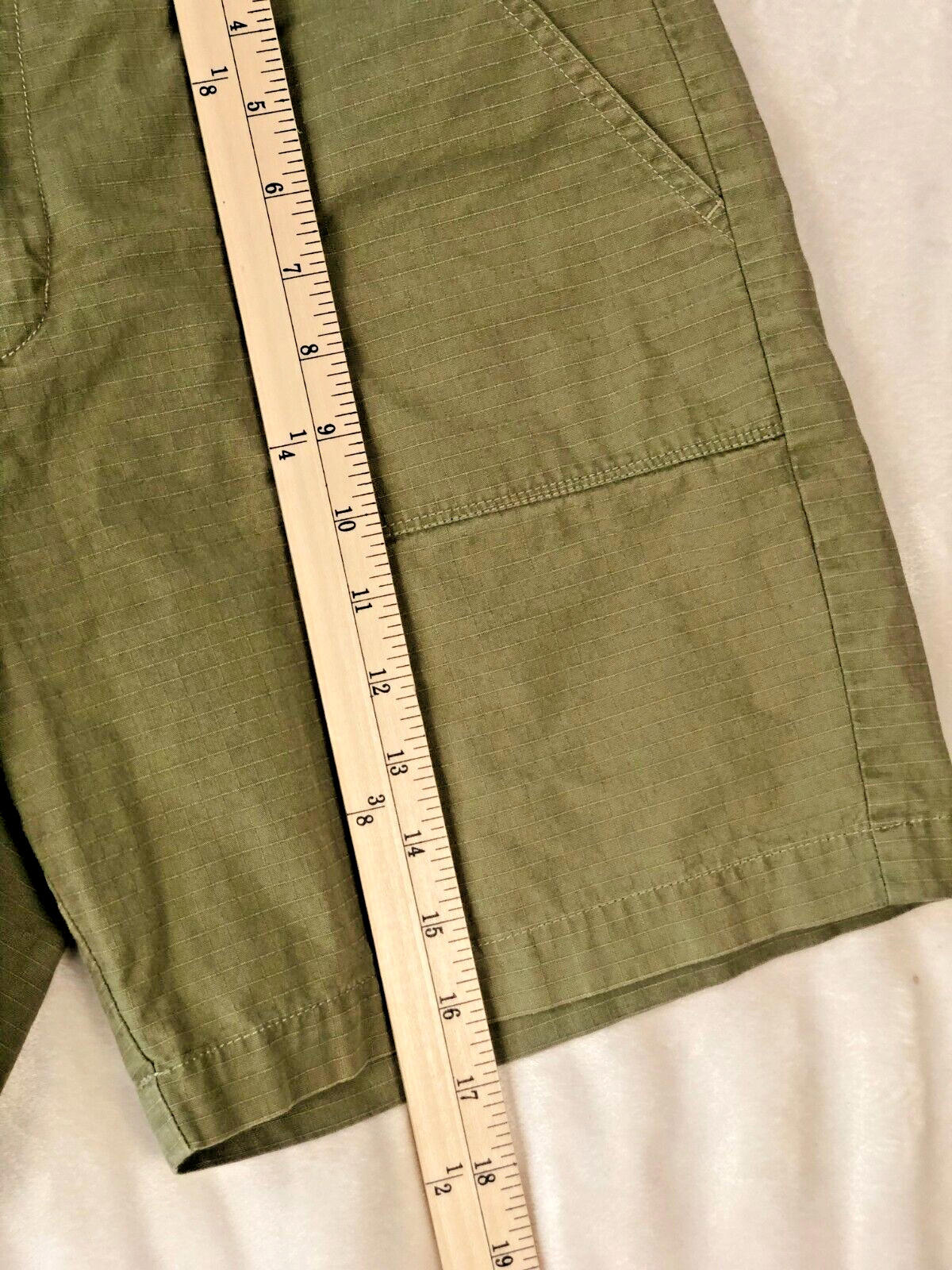 Boast Lightweight Womens Shorts Size 6