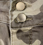 Seven 7 Shorts Womens Sz 12 Tummyless Bermuda Camo Denim Stretch Trendy Casual