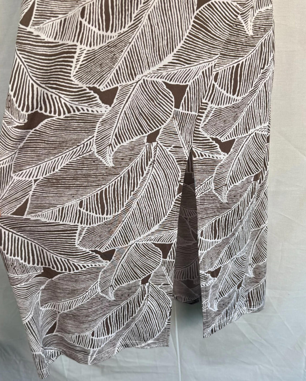 Windsor Dress Womens Size Large Tropical White/Brown Palm Leaves