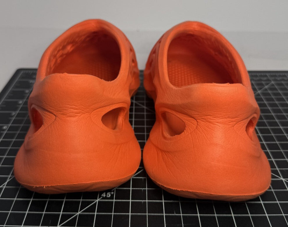 Non-Branded Foam Runner Orange Mens Size 8 Pre-Owned