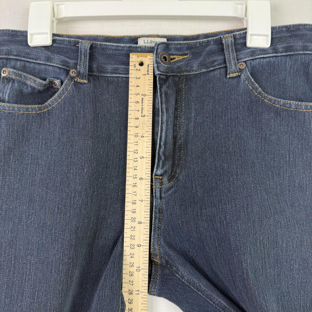 LL bean Classic Fit Denim Jeggings Straight Leg Womens Size 8