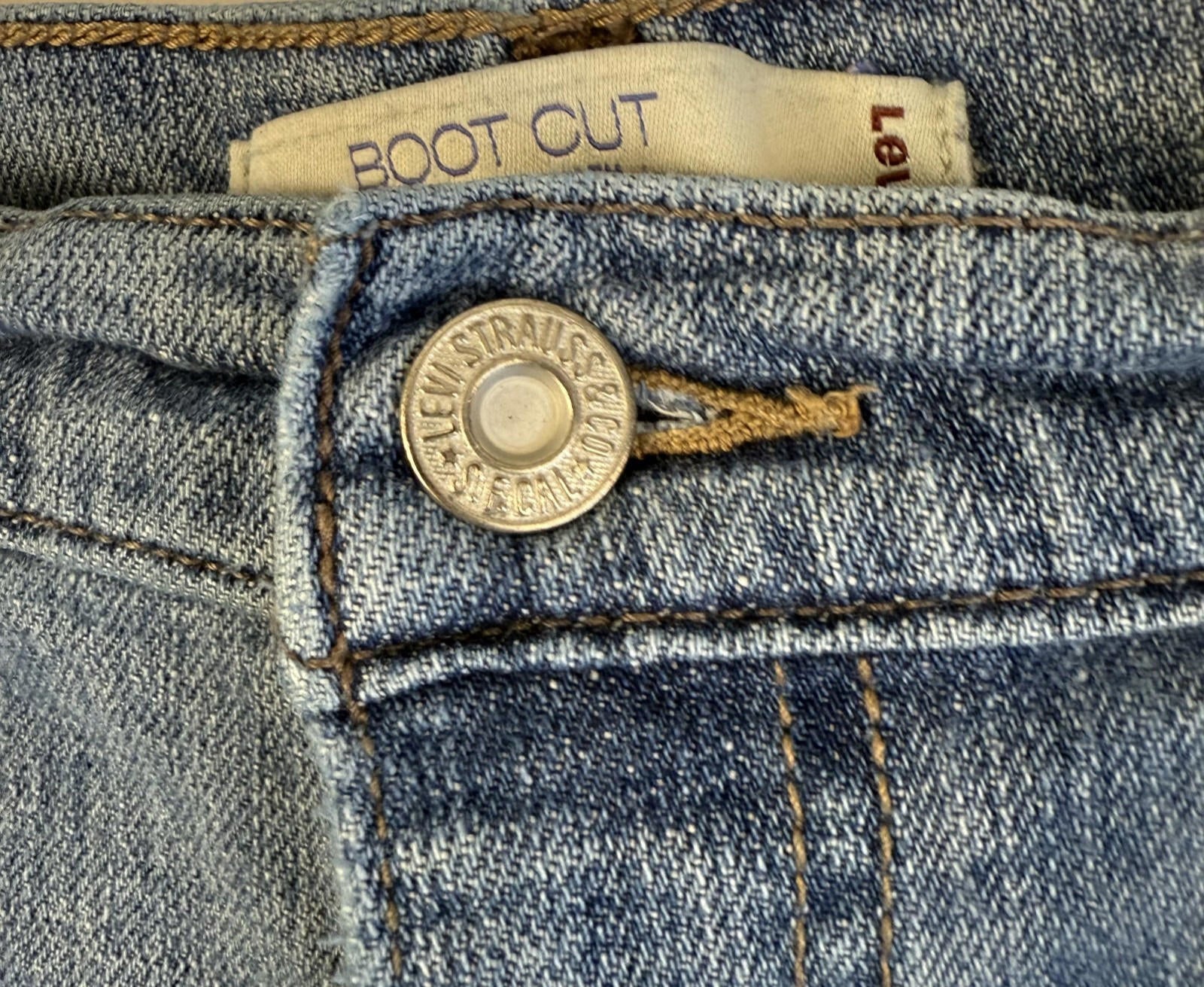 Levis 515 Jeans Boot Cut Womens Jeans Size 14 Slim Curvy Stretch