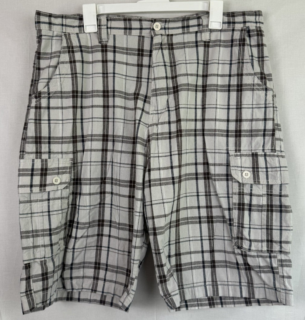AIRWALK Grunge Plaid Gray/White Cotton Cargo Shorts Mens Sz 38 - Skater