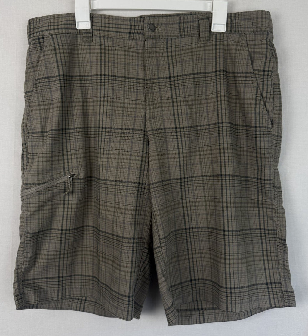 Columbia Omni-Wick Plaid Golf Hiking Shorts Brown 38W 12” Inseam