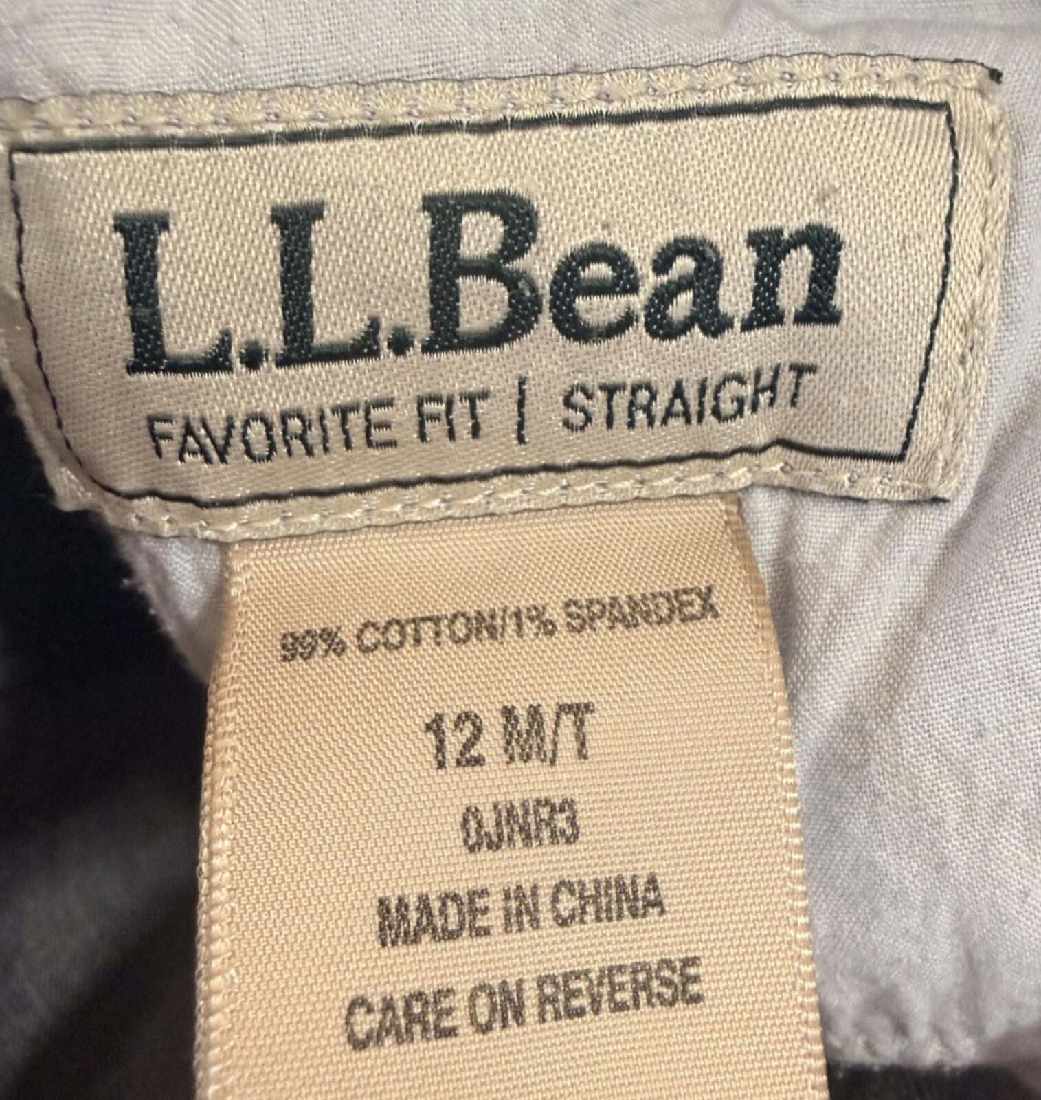 LL Bean Womens Favorite Fit Jeans Size 12 M/T Black Denim Straight Leg