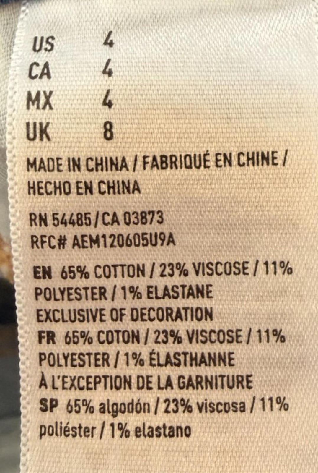 American Eagle Super Super Stretch Midi Womens Shorts Size 4