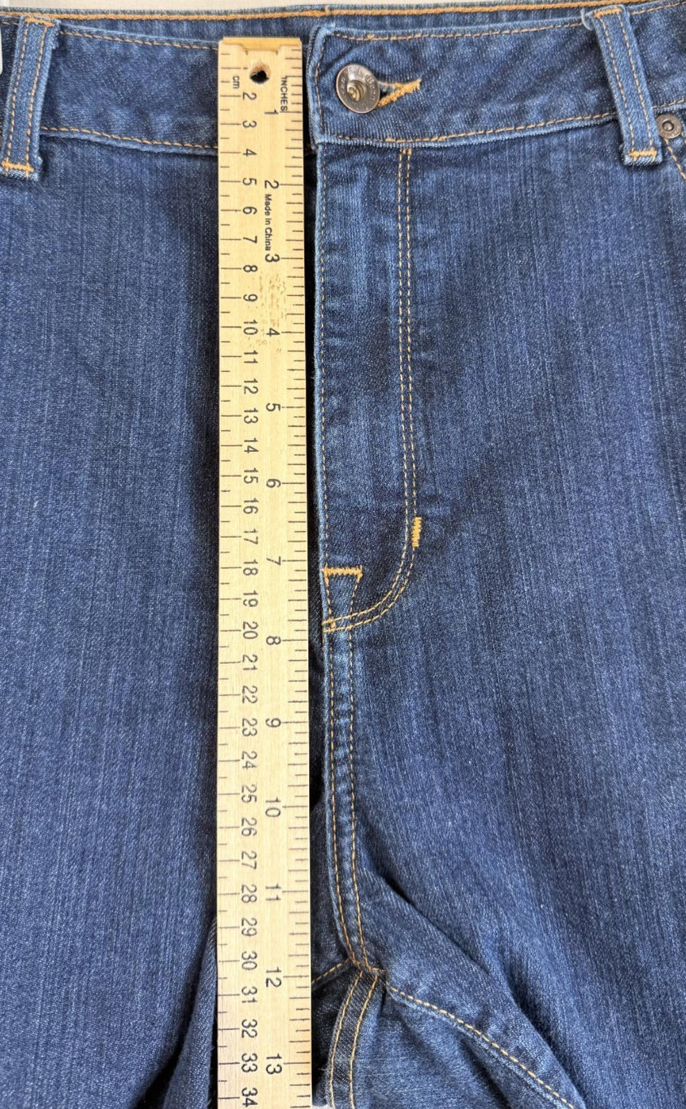 LL Bean womens capri jeans size 16 med wash denim high rise