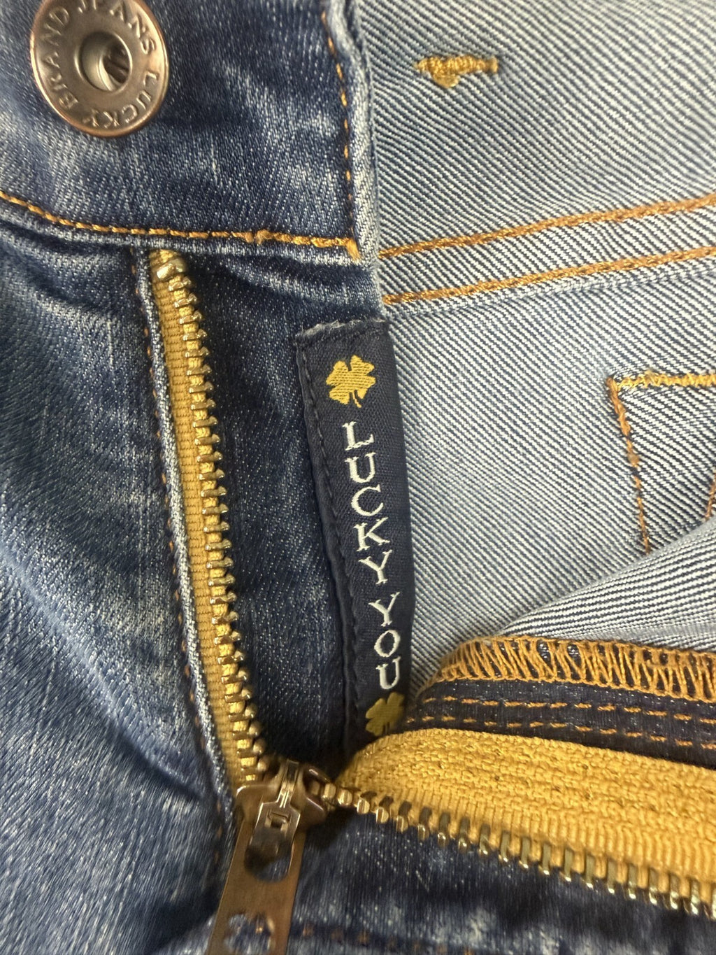 Lucky Brand Charlie Flare Jeans Womens 10 Blue Denim Stretch - Made in USA