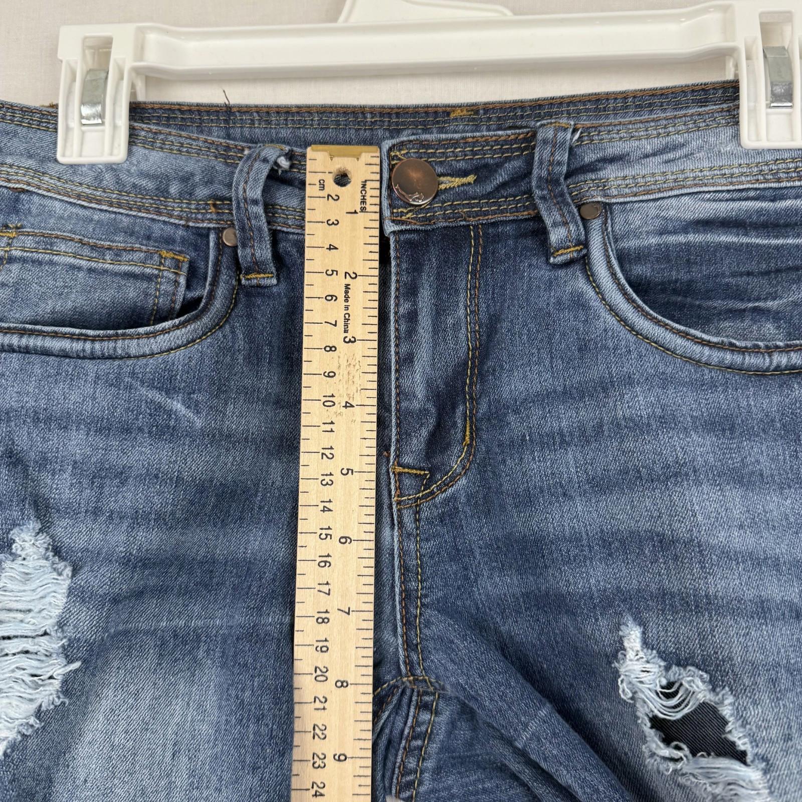 Dollhouse Jeans Womens 9 Blue Distressed Charley Skinny Fit Stretch Denim Pants