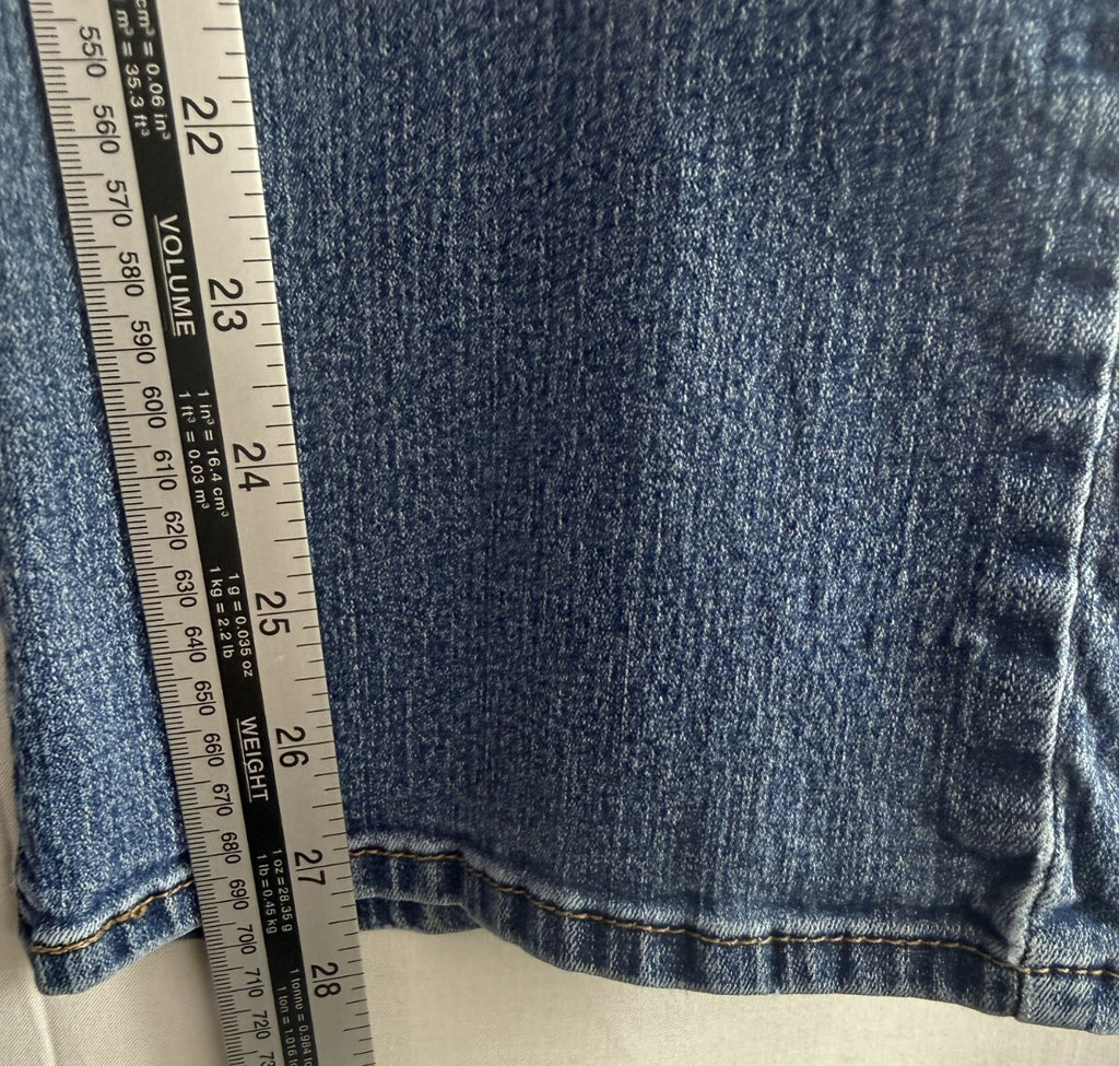 Signature by Levi Strauss Boot Cut Jeans Womens 12S Blue Low Rise Star Belt