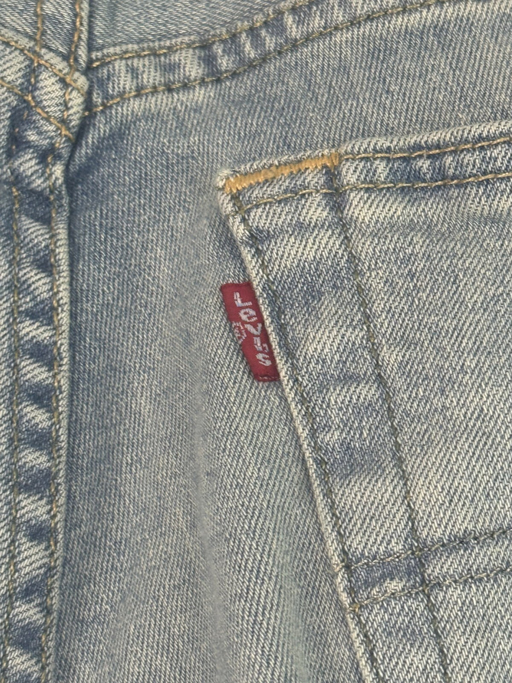 Levis 501 Jeans Mens 33x32 Blue Medium Wash Denim Straight Leg Button Fly