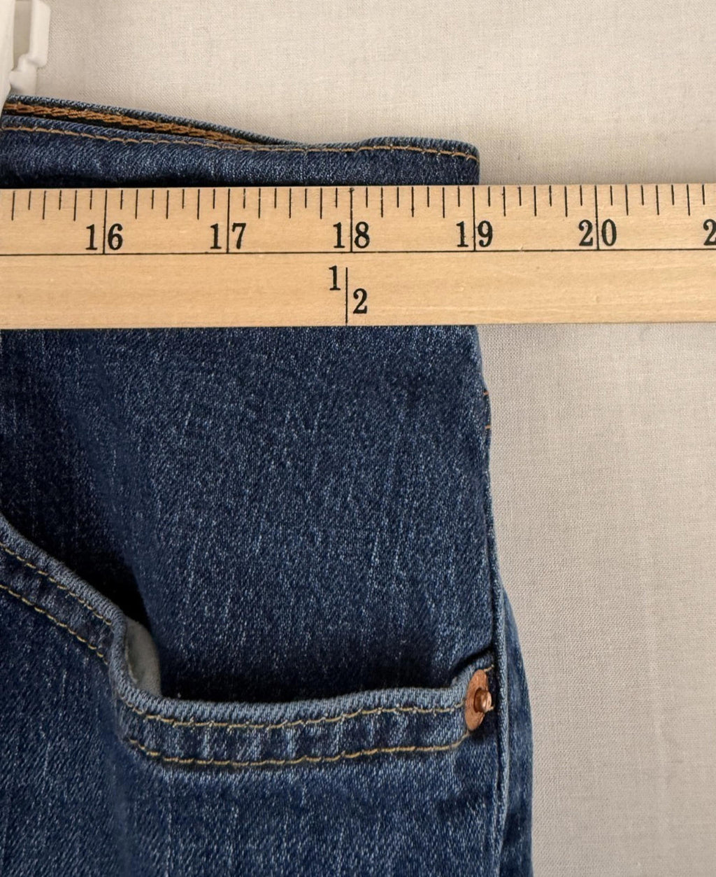 Levis 505 Mens Jeans Sz 38x30 Straight Stretch Denim Blue Whiskered