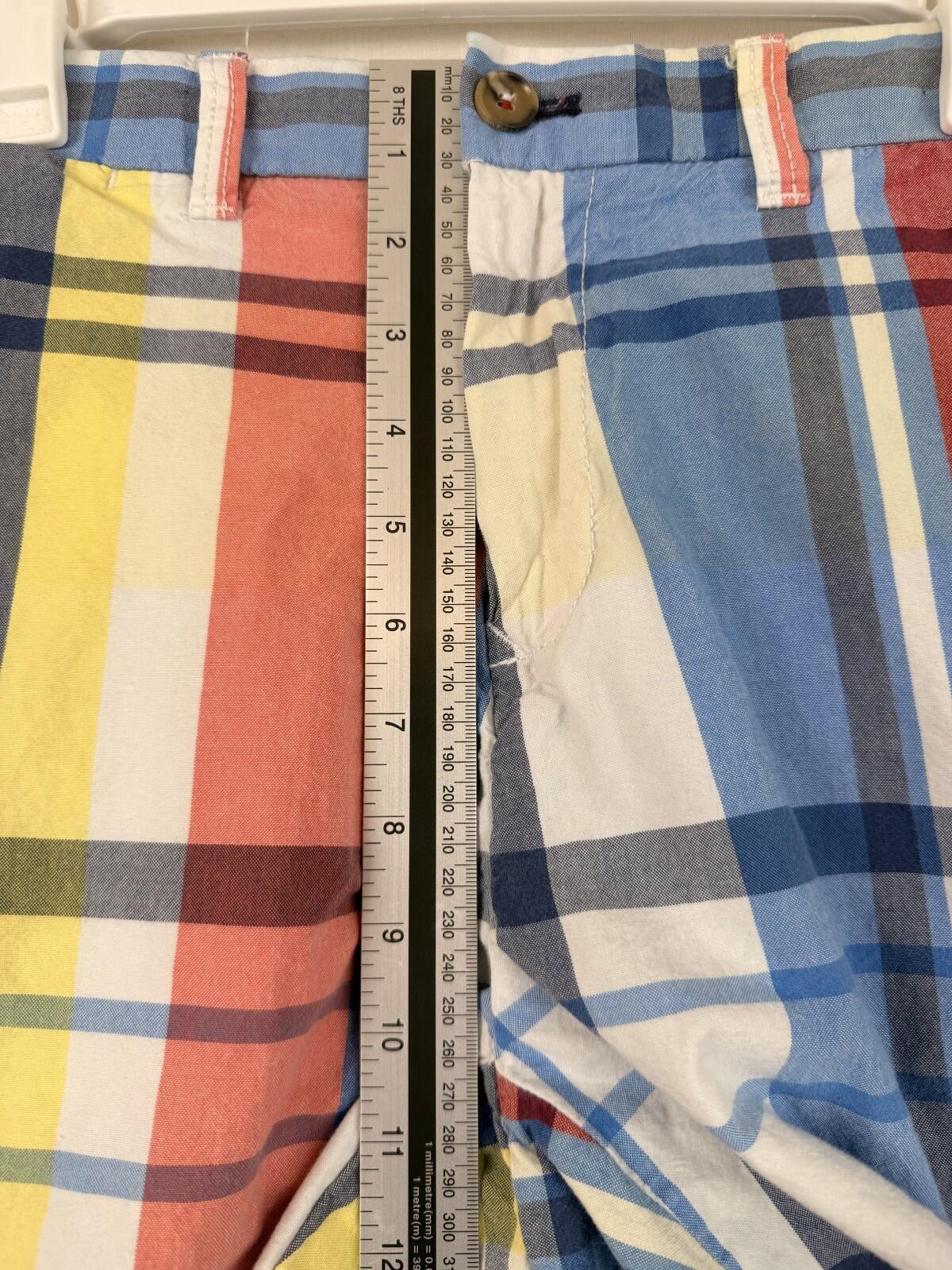 Tommy Hilfiger Shorts Mens Multicolor Plaid Flat Front Chino Size 32
