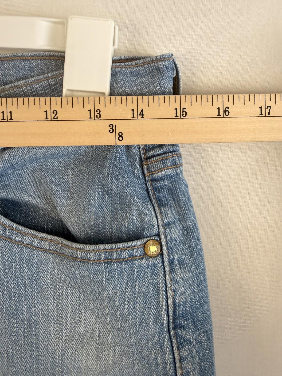 Levis 515 Nouveau Bootcut Light Wash Denim Jeans Womens Size 6M Cotton Blend