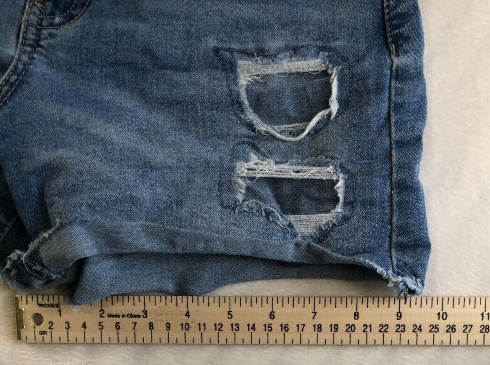 Jordache Shorts Girls Sz 16 Blue Denim Cut Off Medium Wash Distressed