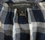 Banana Republic Womens shirt size small blue longsleeve soft lightweight