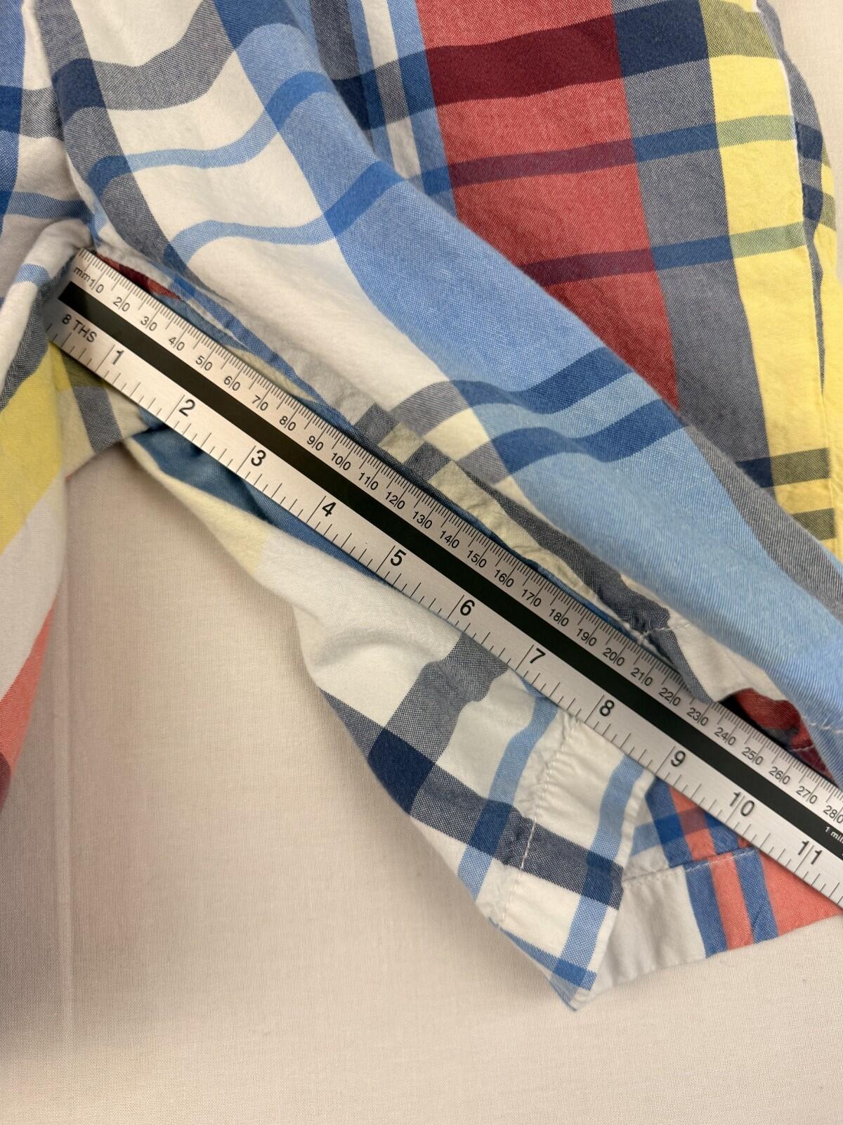 Tommy Hilfiger Shorts Mens Multicolor Plaid Flat Front Chino Size 32