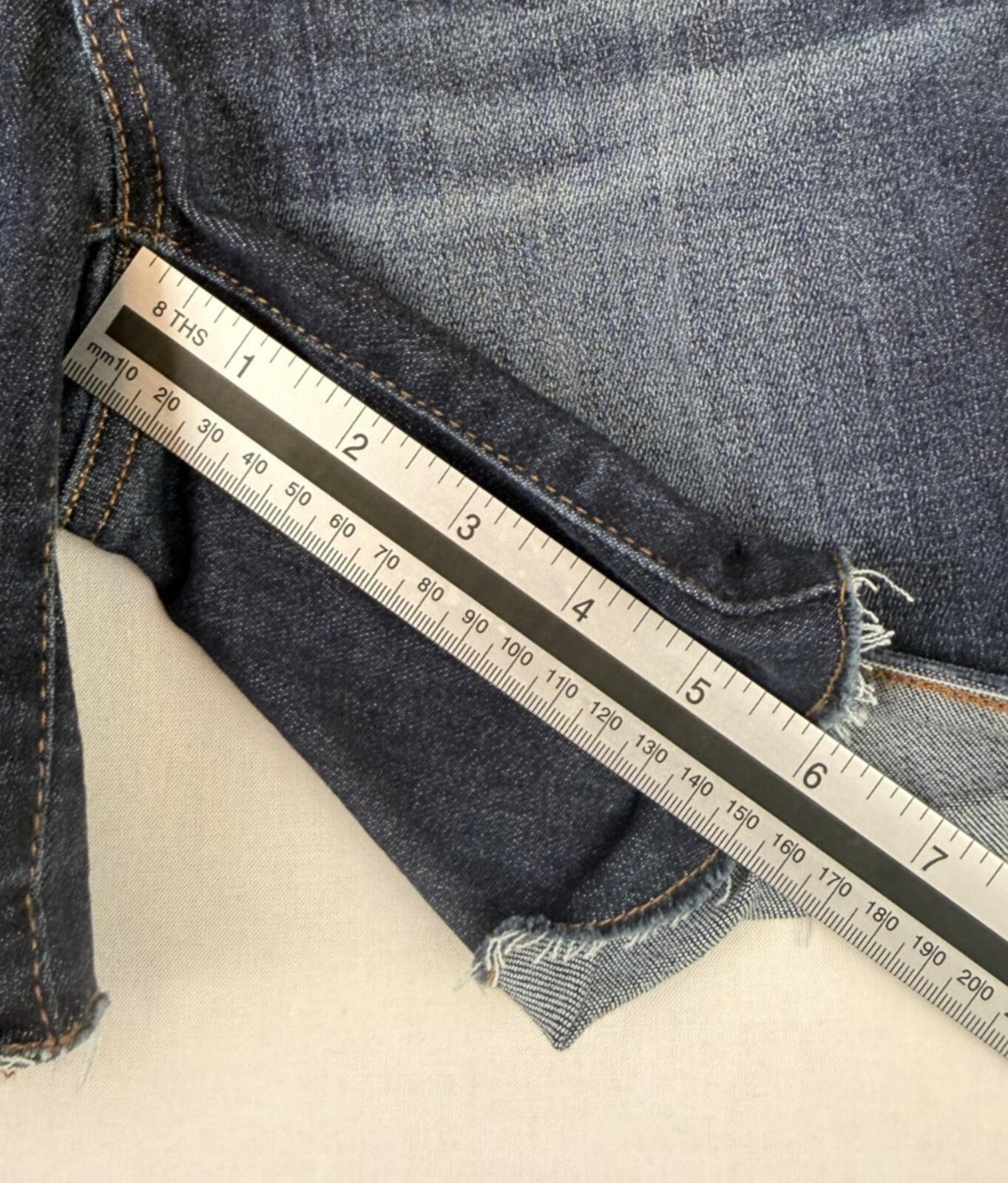 American Eagle Midi Shorts Next Level Stretch X Womens Sz 4 Dark Wash