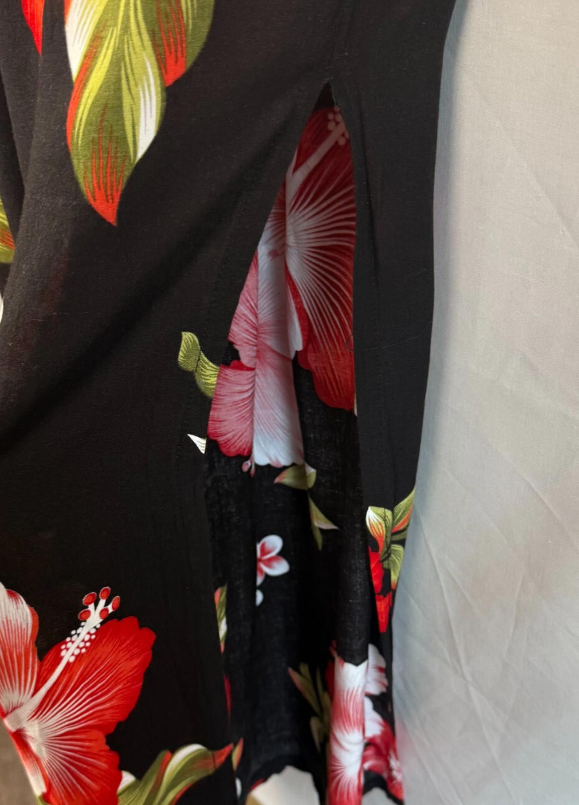 Advance 2 Piece Top/Pants Womens Floral outfit size S/M black red lightweight