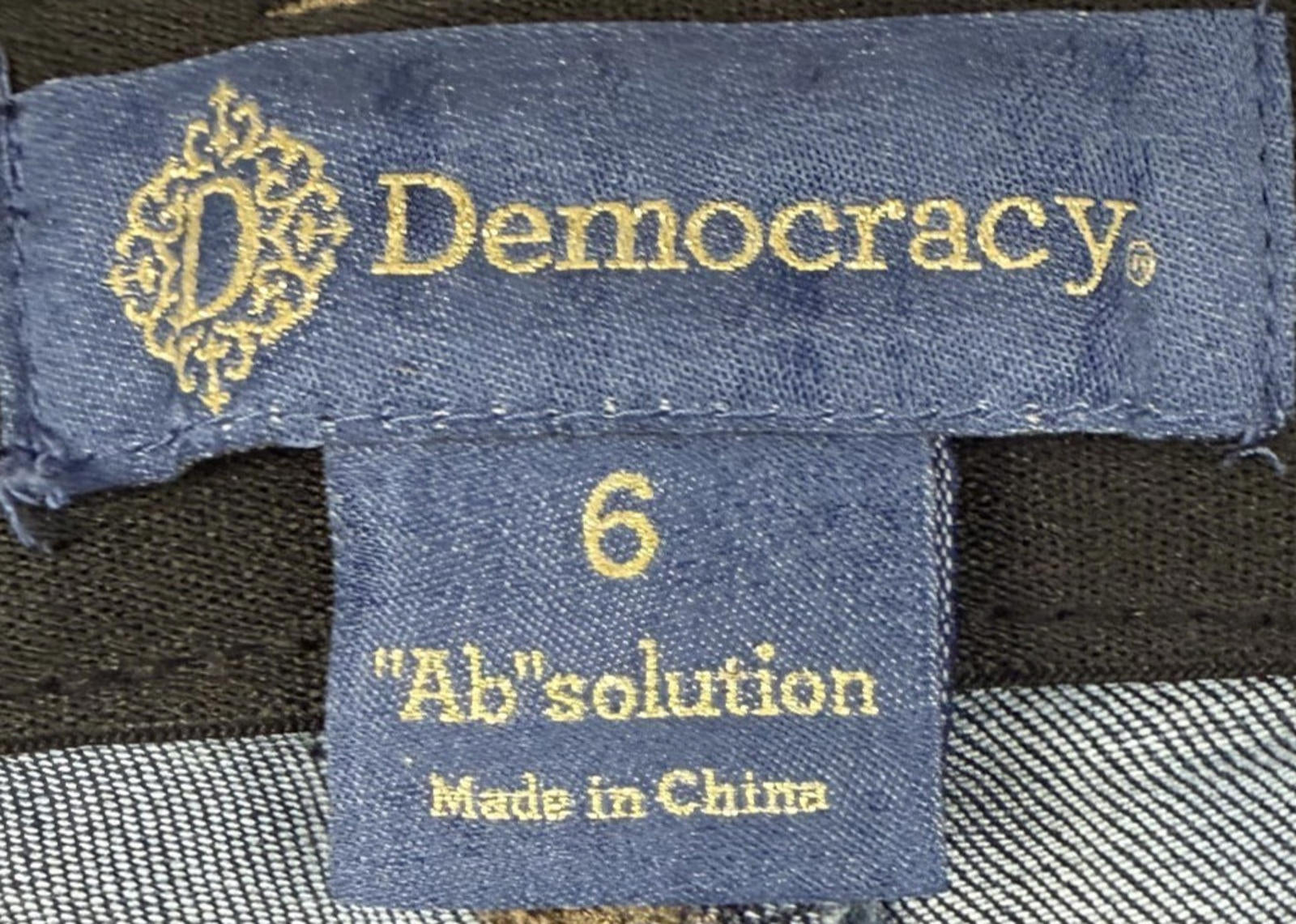 Democracy Jeans Womens Size 6 Ab Technology Mid Rise Stretch Medium Wash