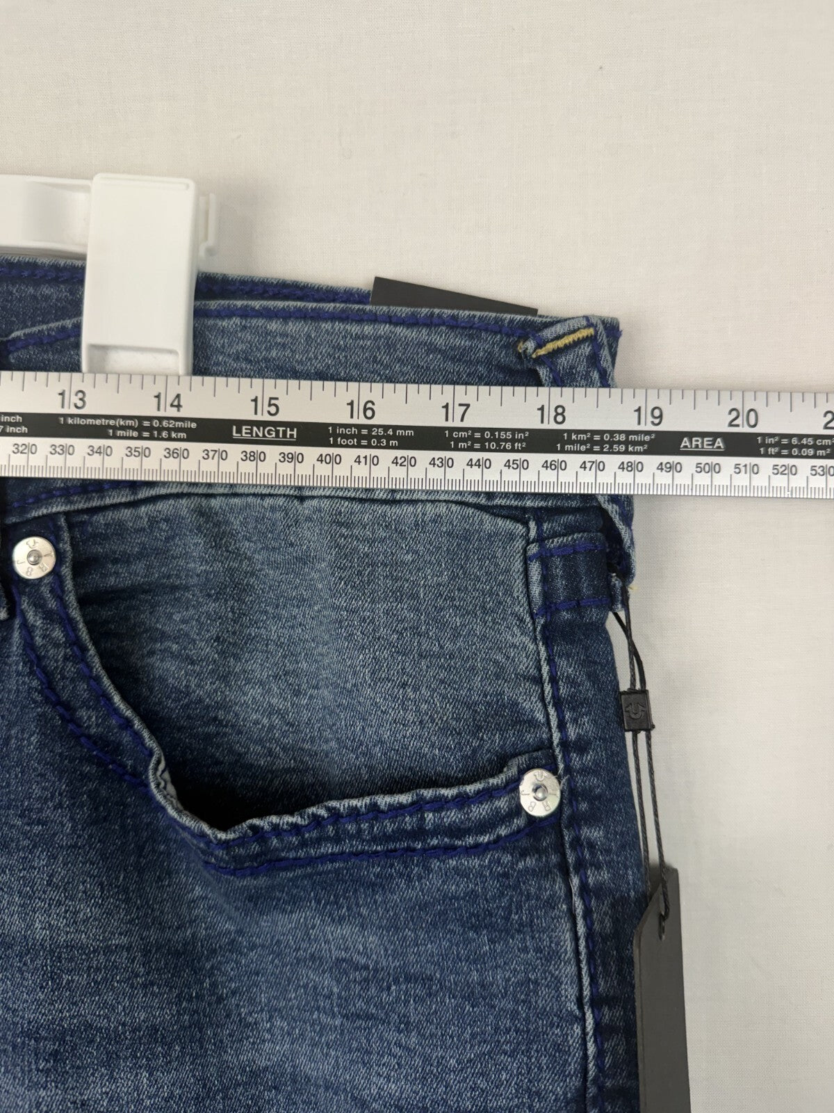NEW - True Religion Mens Ricky Relaxed Straight Jeans Size 36 x 34