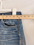 American Eagle Super Super Stretch Midi Womens Shorts Size 4