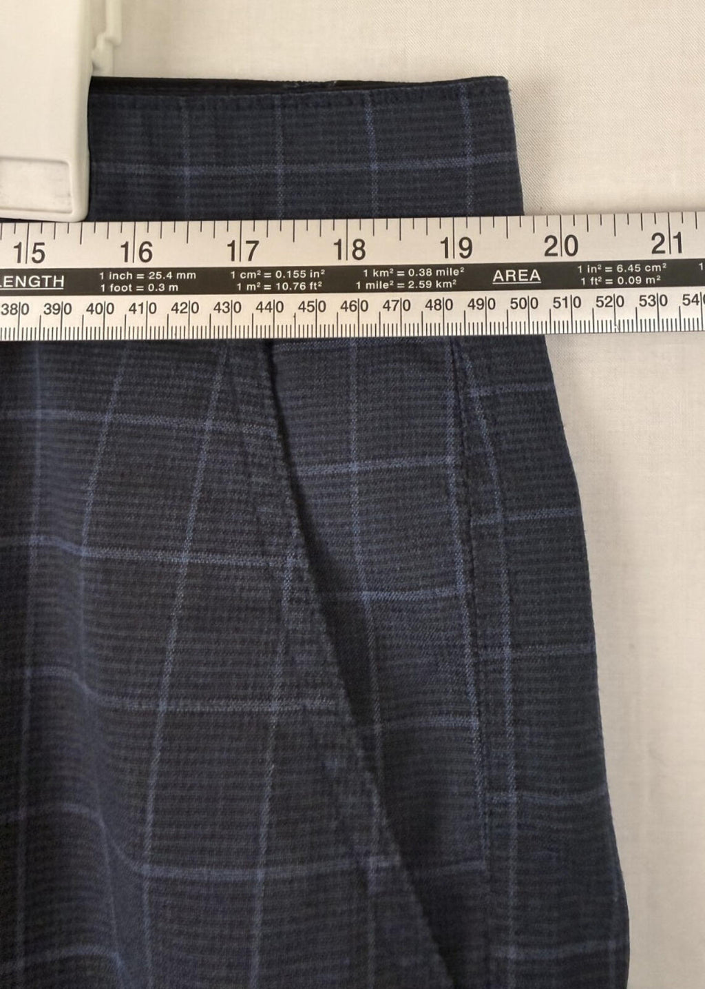 Hang Ten Shorts Navy Check Plaid Sz 38 - 10in Inseam Surf Swim Casual