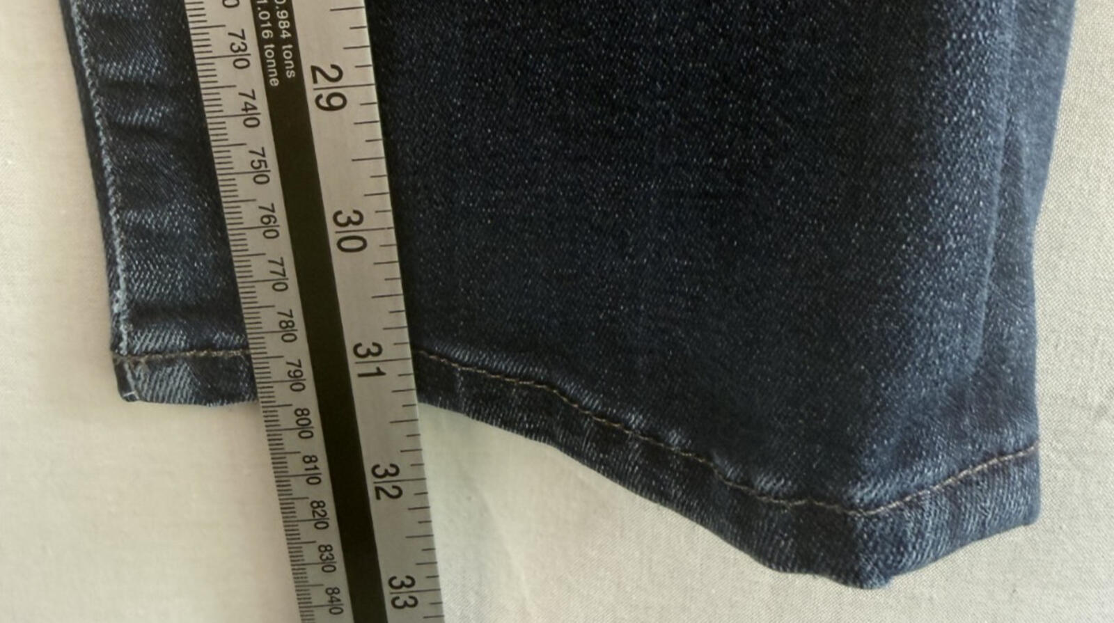 LUCKY BRAND Sweet Straight Candiani Denim Jeans 4/27 Medium Wash