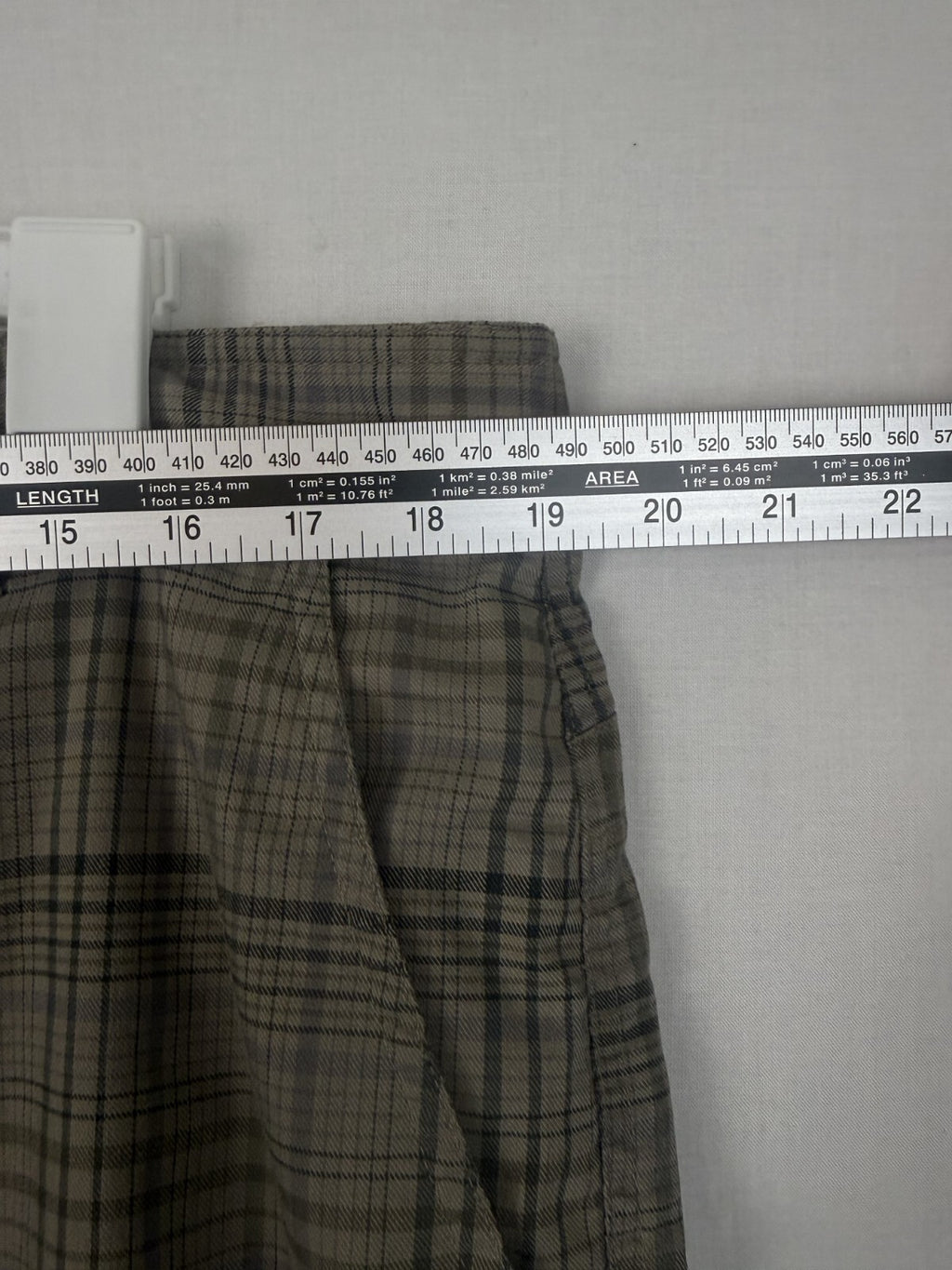 Columbia Omni-Wick Plaid Golf Hiking Shorts Brown 38W 12” Inseam