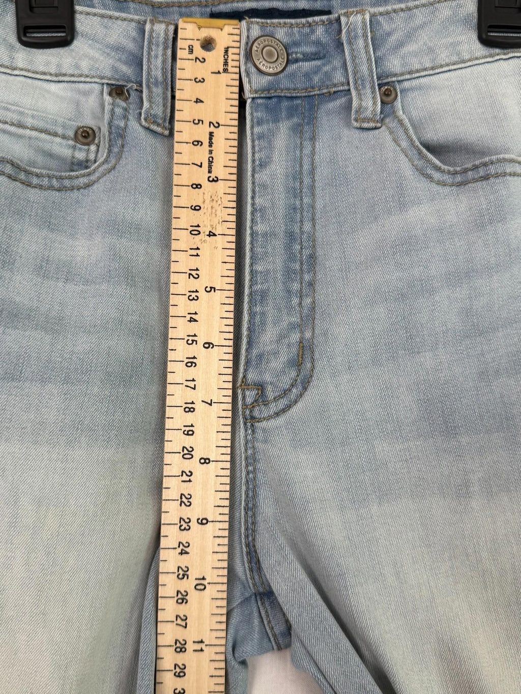 Aeropostale The Norma Jean Womens Sz 2 Light Wash