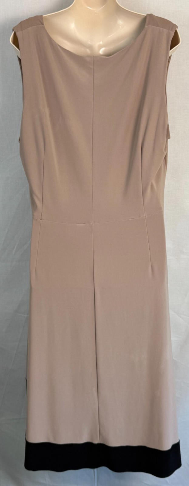 Ann Klein Womens Dress Size 16 Tan and Black 35" Long Excellent Condition