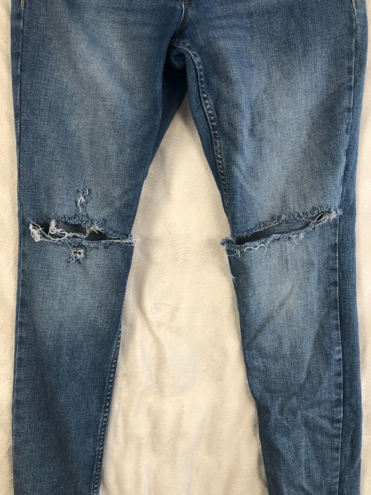 Womens Old Navy Rockstar Super Skinny Mid-Rise Distressed Denim Jeans Size 4