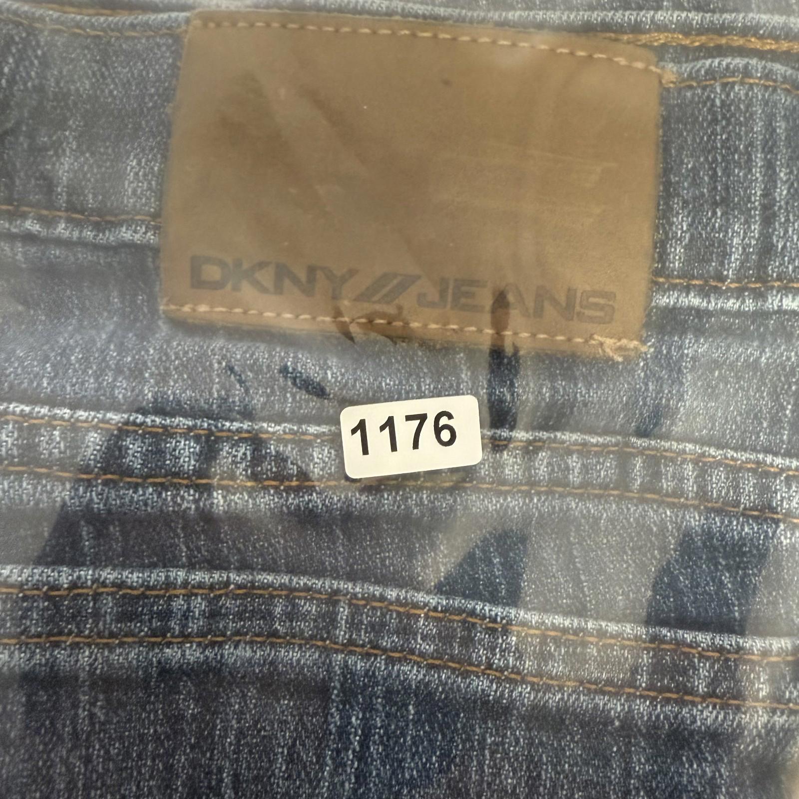 DKNY Jeans Womens Sz 10R Greenwich Bootcut Medium Wash Blue
