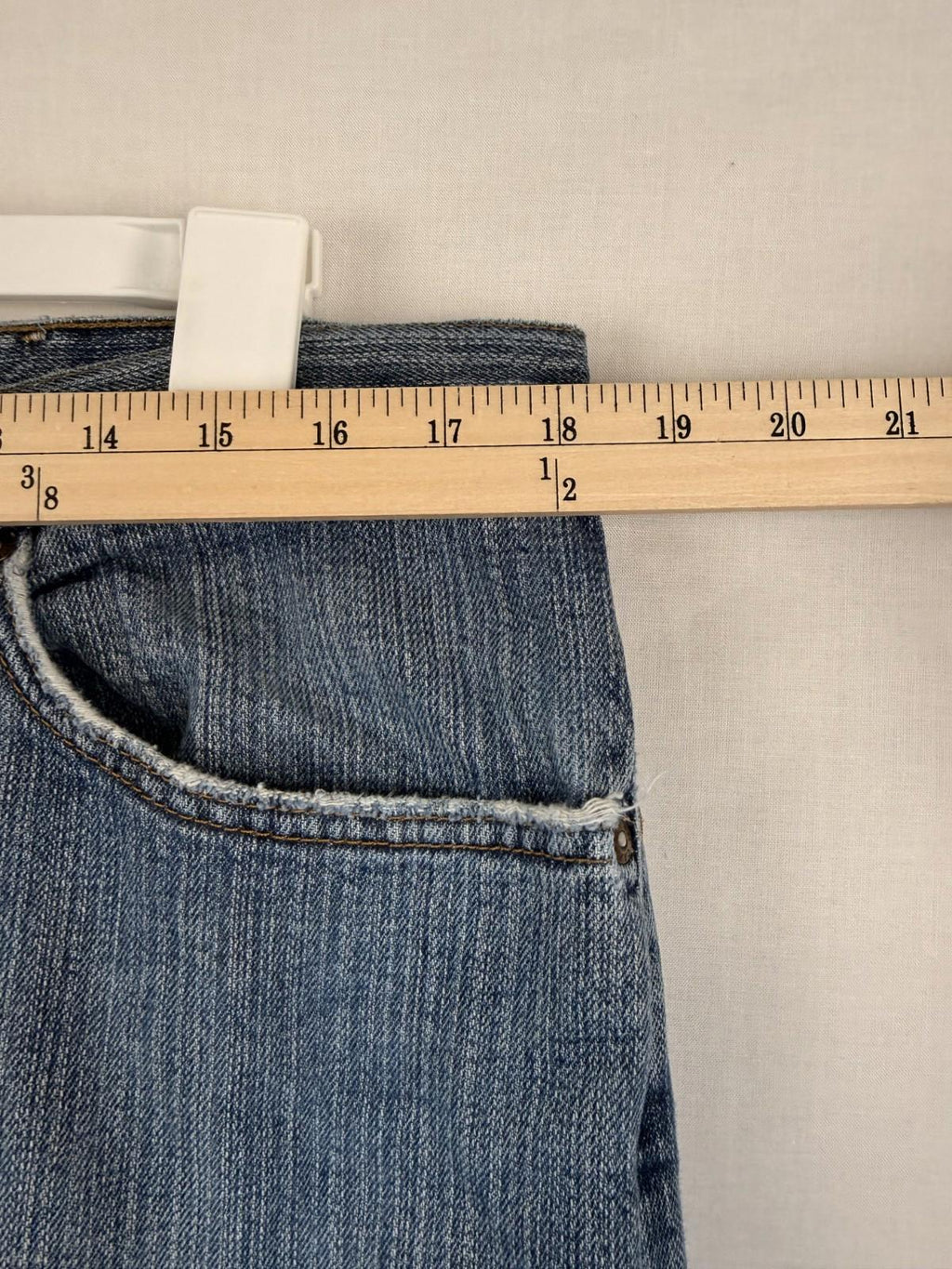 Vtg Lee Dungarees 36x34 Loose Straight Blue Jeans Faded Wash Broken In