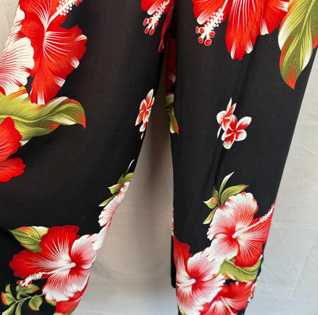 Advance 2 Piece Top/Pants Womens Floral outfit size S/M black red lightweight