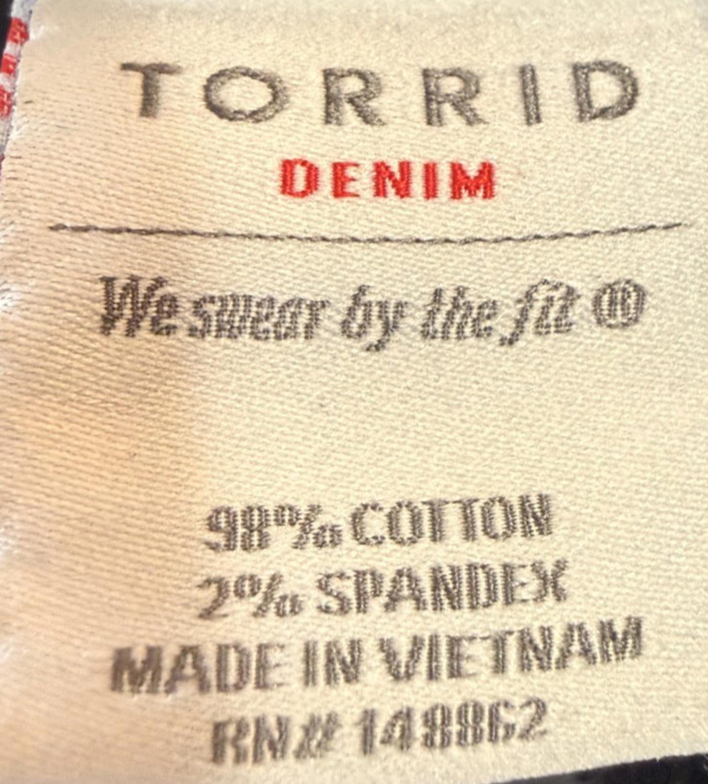 Torrid Womens Jean Shorts - Size 16 - Blue - 6 in Inseam