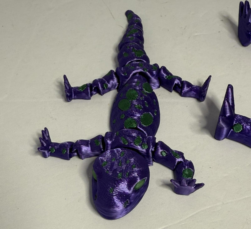 Flexi Salamander Mom and Baby - Glow in the Dark Eyes - 3D Printed PLA
