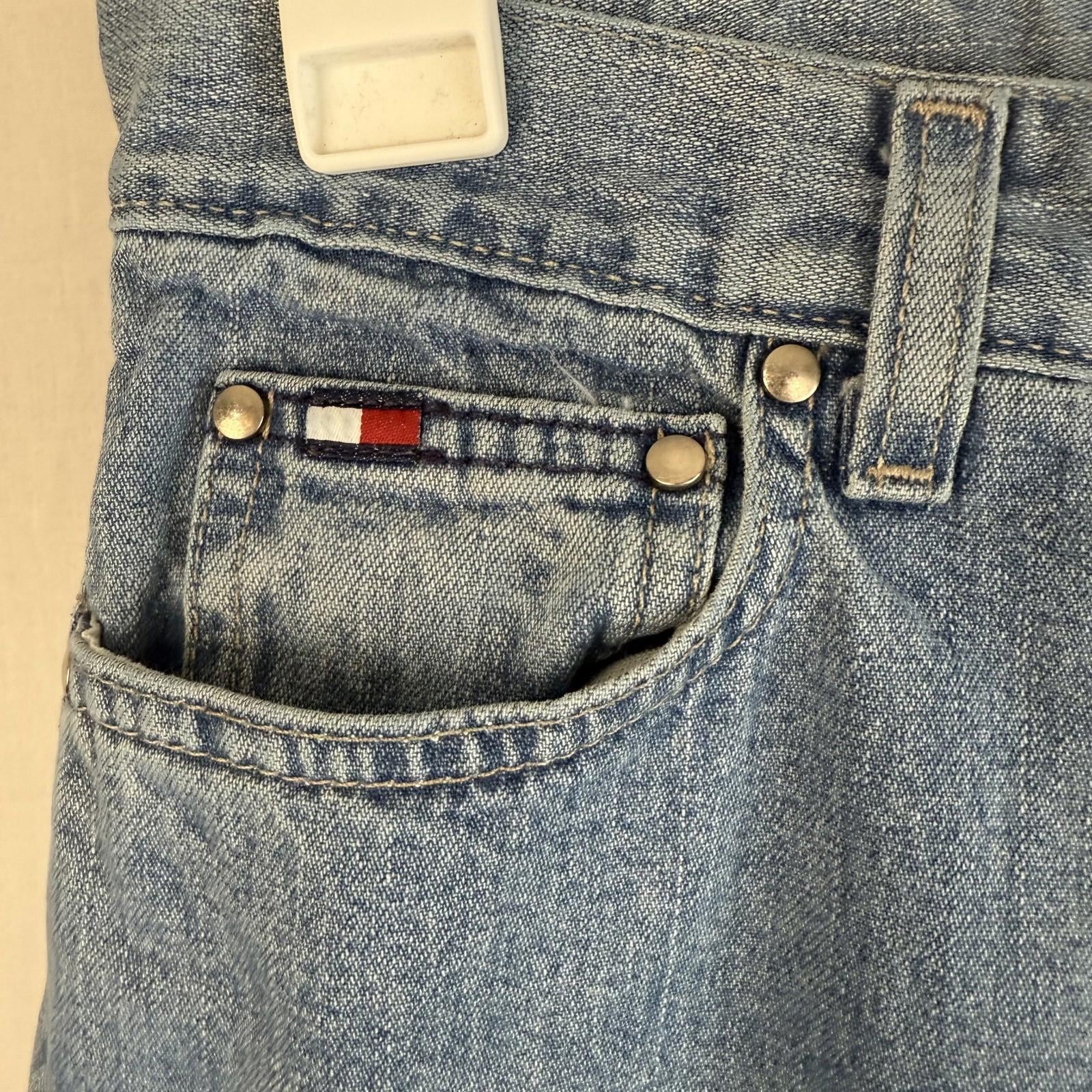 Vintage Tommy Hilfiger Classix Fit Jeans Womens Size 4 Blue Denim 90s Wash Y2K
